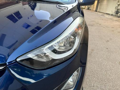 Blue 2015 Hyundai ELANTRA SE