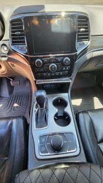 Black 2019 Jeep Grand Cherokee Limited