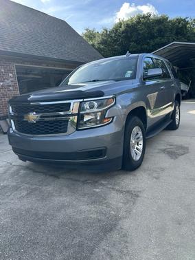 Gray 2018 Chevrolet Tahoe LT