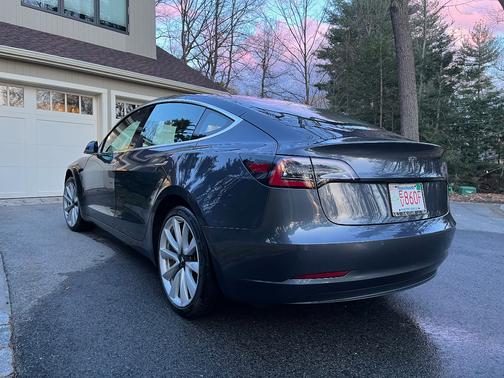 Gray 2018 Tesla Model 3 Long Range