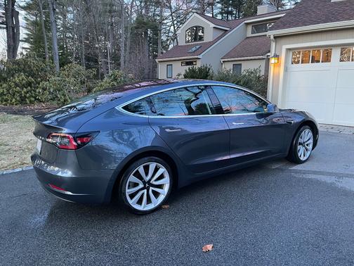 Gray 2018 Tesla Model 3 Long Range