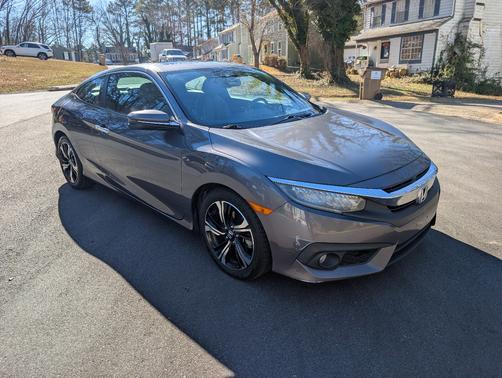2017 Honda Civic Touring