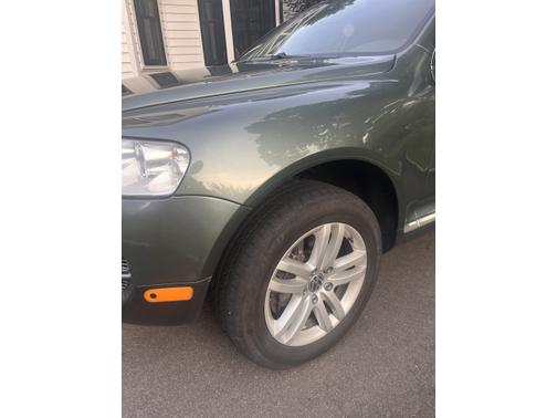 2004 Volkswagen Touareg V8