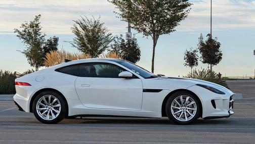 White 2017 Jaguar F-TYPE Premium