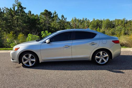 Silver 2013 Acura ILX 2.0L w/Premium Package