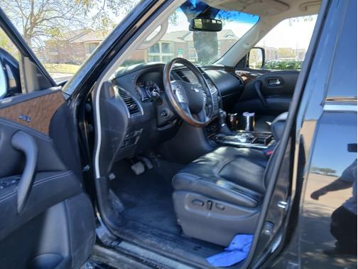 2016 INFINITI QX80 Base