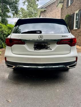 White 2017 Acura MDX 3.5L w/Technology Package