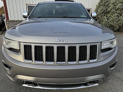 Gray 2015 Jeep Grand Cherokee Overland