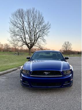 2014 Ford Mustang V6