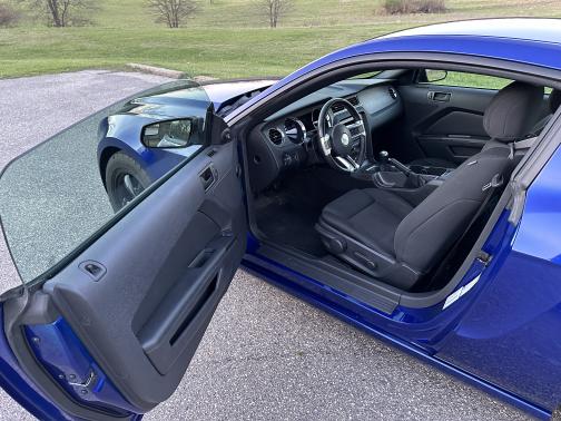 2014 Ford Mustang V6