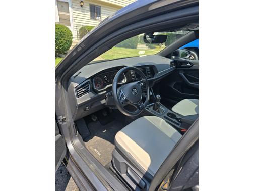 2021 Volkswagen Jetta 1.4T R-Line