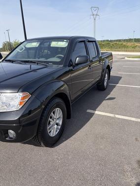 Black 2020 Nissan Frontier SV