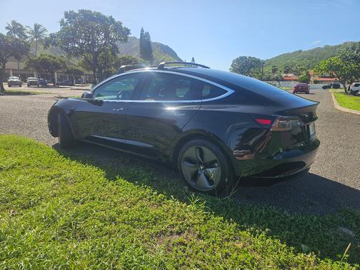 2018 Tesla Model 3 Mid Range