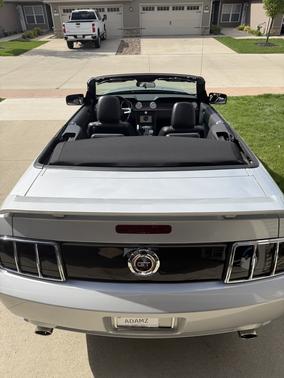 Silver 2006 Ford Mustang GT