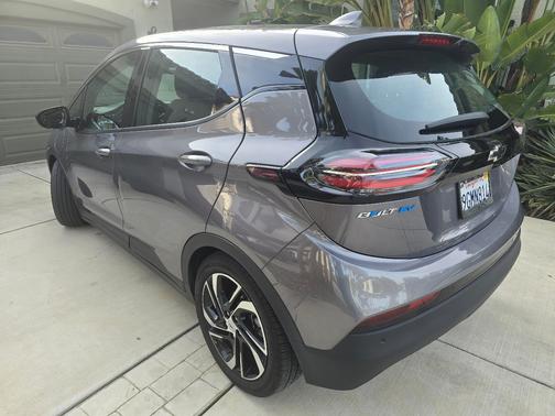 2023 Chevrolet Bolt EV 2LT