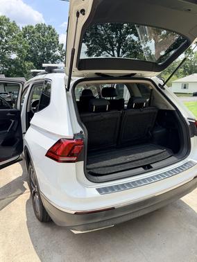 White 2020 Volkswagen Tiguan 2.0T SE