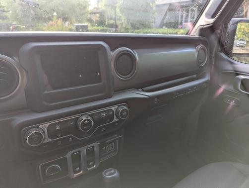 2023 Jeep Wrangler Willys