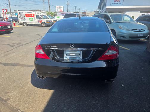 Black 2010 Mercedes-Benz CLS-Class CLS 550