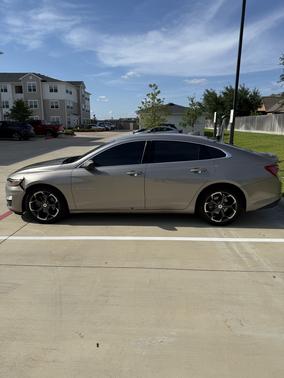 Gold 2022 Chevrolet Malibu LT