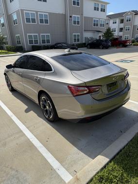 Gold 2022 Chevrolet Malibu LT