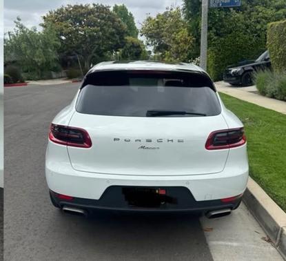 2018 Porsche Macan Macan