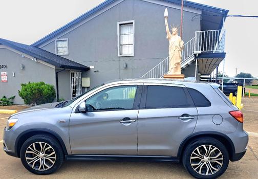 Gray 2019 Mitsubishi Outlander Sport 2.0 SE