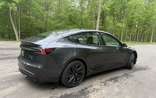 2024 Tesla Model 3 Performance