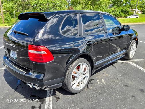 2010 Porsche Cayenne GTS