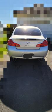 Silver 2007 INFINITI G35 x