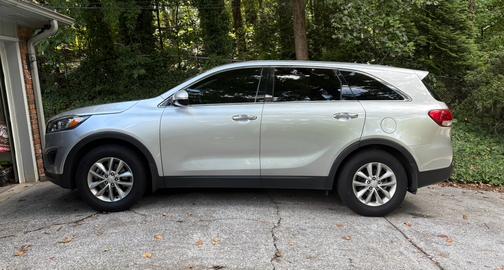 2016 Kia Sorento L