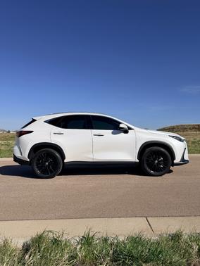 White 2022 Lexus NX 350h Premium