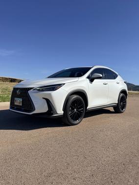 White 2022 Lexus NX 350h Premium