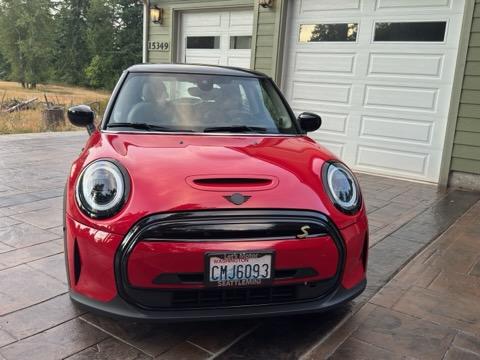 2024 MINI SE Hardtop Cooper