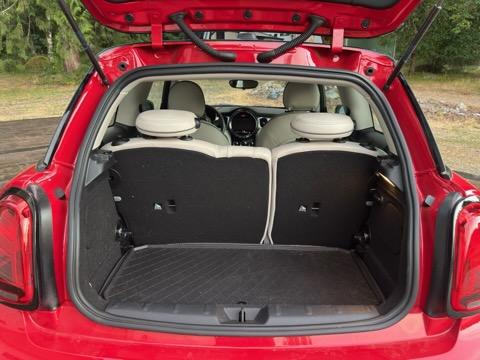 2024 MINI SE Hardtop Cooper