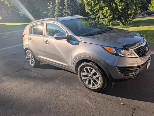 Silver 2015 Kia Sportage LX