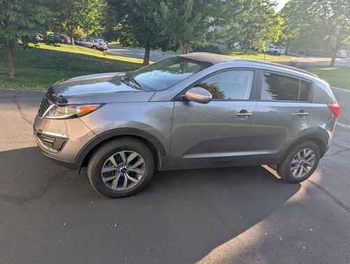 Silver 2015 Kia Sportage LX