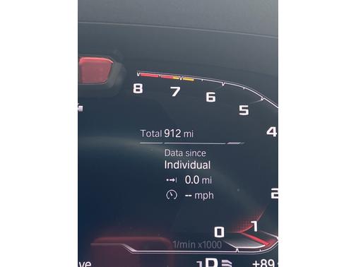 Photo 1 of 11 of 2022 BMW M4 Competition xDrive