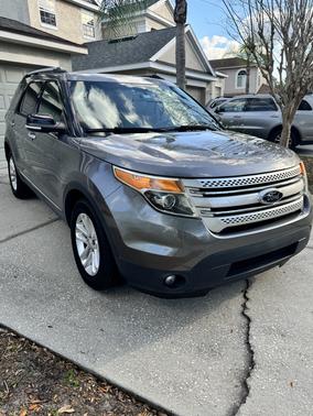 Brown 2014 Ford Explorer XLT