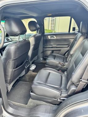 Brown 2014 Ford Explorer XLT