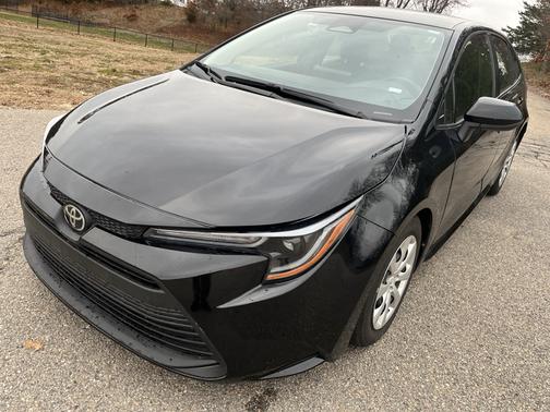 Black 2023 Toyota Corolla LE