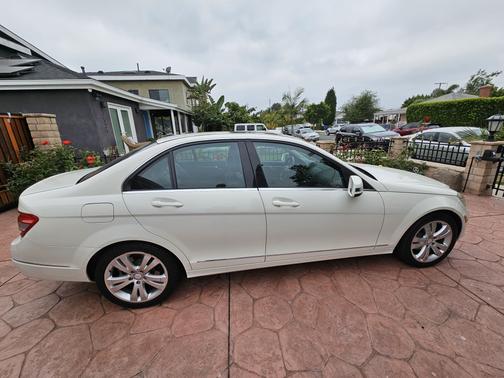 2010 Mercedes-Benz C-Class C 300 4MATIC Sport