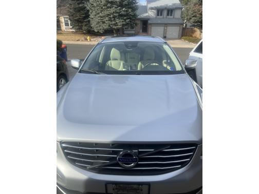 2016 Volvo XC60 T6 Drive-E