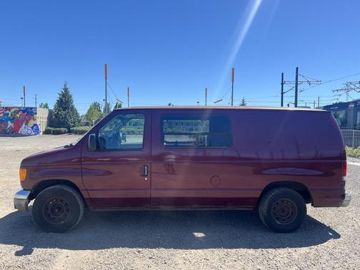 Red 2003 Ford E150 Base