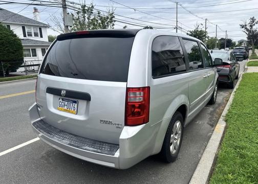 2009 Dodge Grand Caravan SE