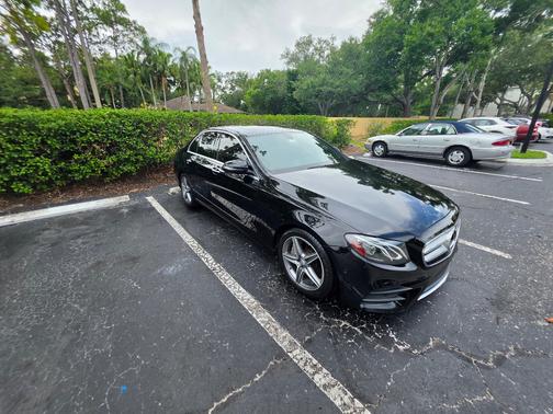 Black 2017 Mercedes-Benz E-Class E 300