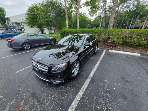 Black 2017 Mercedes-Benz E-Class E 300