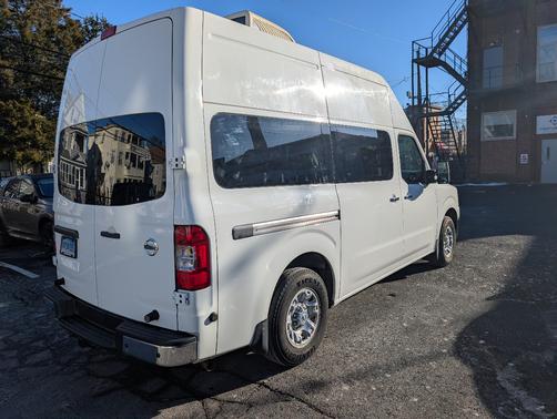 2014 Nissan NV Cargo NV2500 HD SV V8