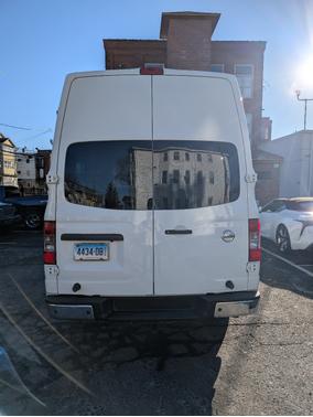 2014 Nissan NV Cargo NV2500 HD SV V8