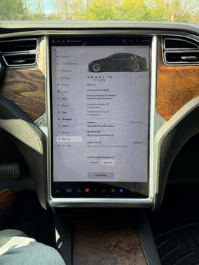 Black 2018 Tesla Model S 75D