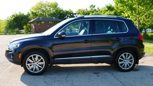 Black 2016 Volkswagen Tiguan S
